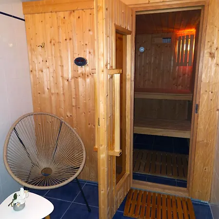 Domaine De Houtteville - - Omaha Normandy Surrain