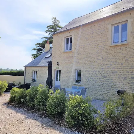 Holiday home Domaine De Houtteville - - Omaha Normandy *